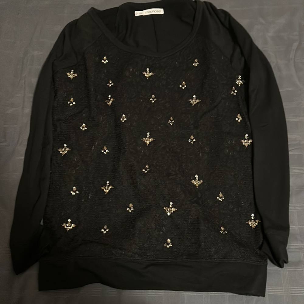 Maurice’s long sleeve tshirt/sweater with jewels